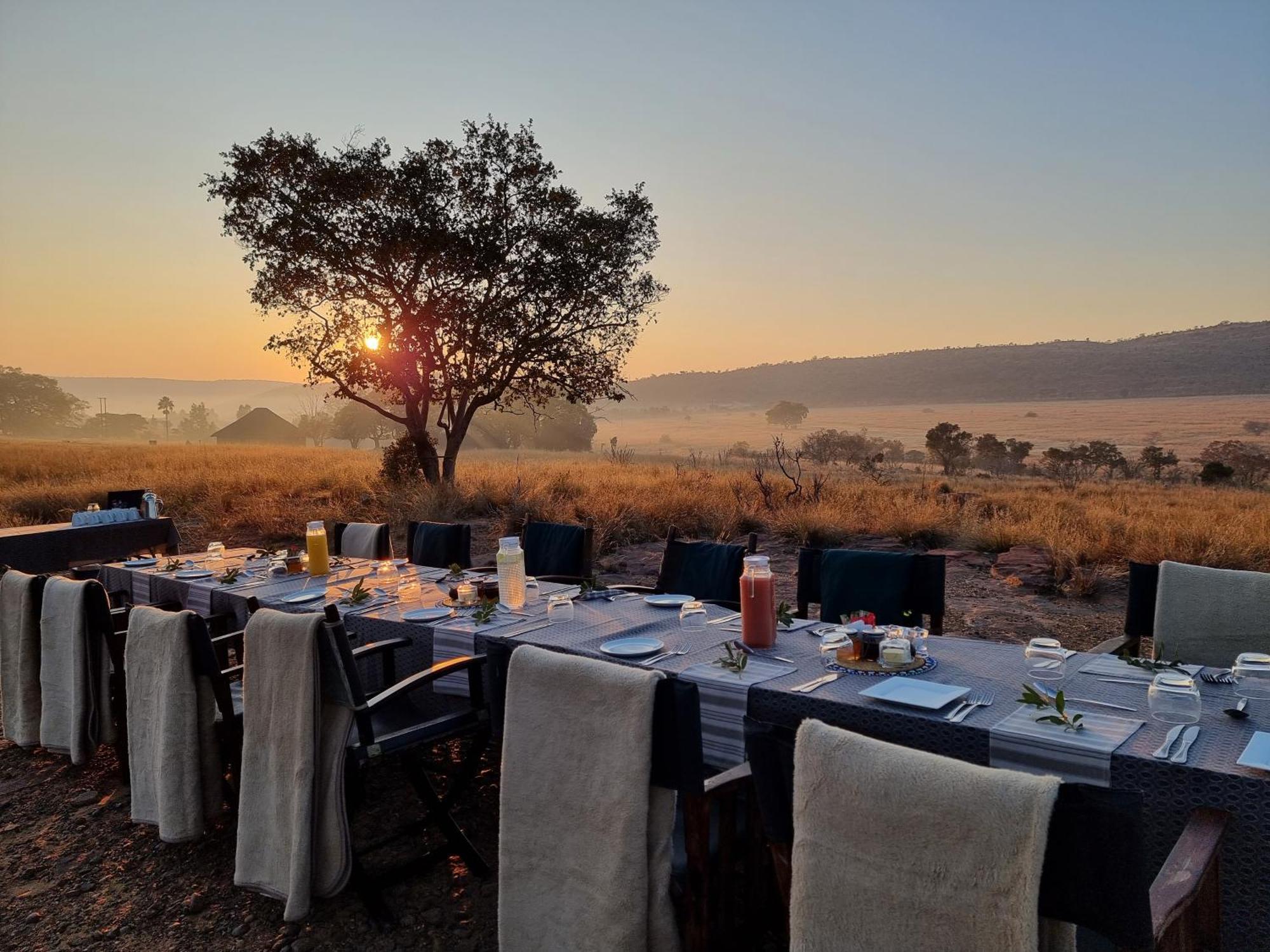 Matingwe Lodge Hartbeestfontein Exterior photo